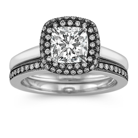 Halo Diamond Wedding Set with Black Rhodium and Pavé Setting Halo Diamond Wedding Set with Black Rhodium and Pavé Setting
