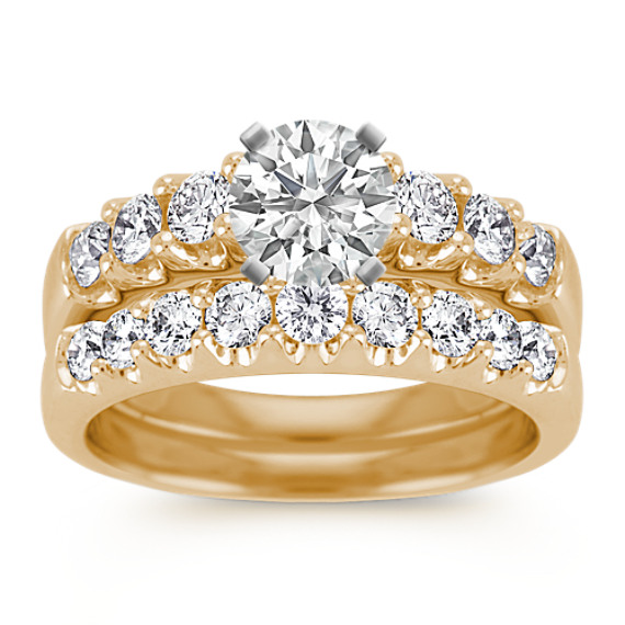 Round Diamond Wedding Set in 14k Yellow Gold Round Diamond Wedding Set in 14k Yellow Gold