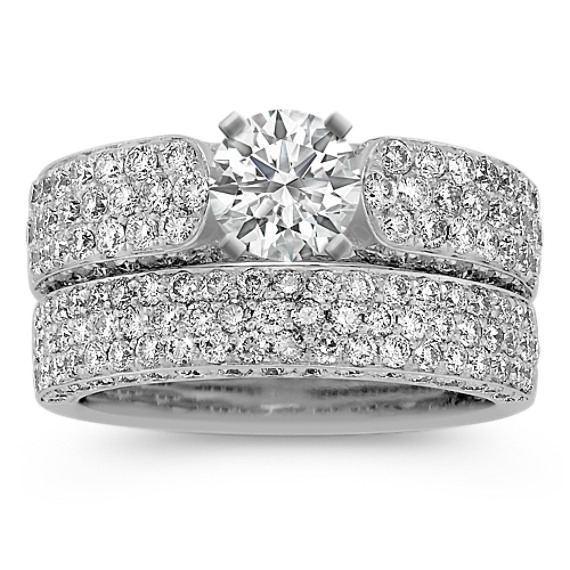 Pavé-Set Round Diamond Wedding Set Pavé-Set Round Diamond Wedding Set