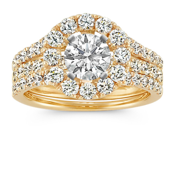 Halo Diamond Wedding Set in 14k Yellow Gold Halo Diamond Wedding Set in 14k Yellow Gold