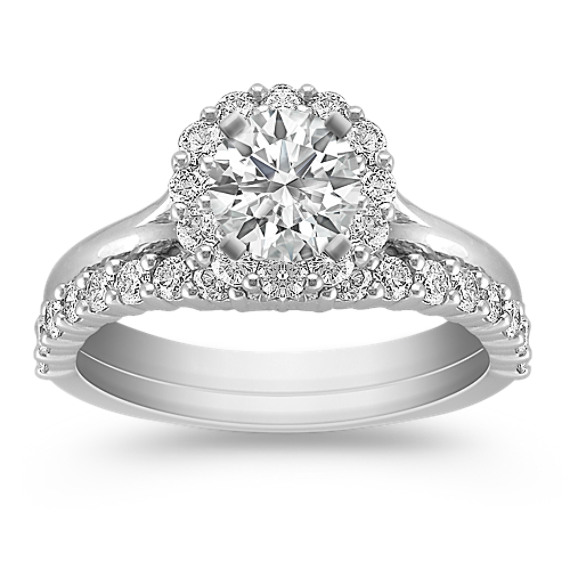 Halo Pavé-set Diamond Wedding Set Halo Pavé-set Diamond Wedding Set