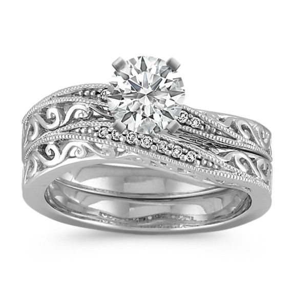 Vintage Diamond Curved Wedding Set with Pavé-Setting Vintage Diamond Curved Wedding Set with Pavé-Setting