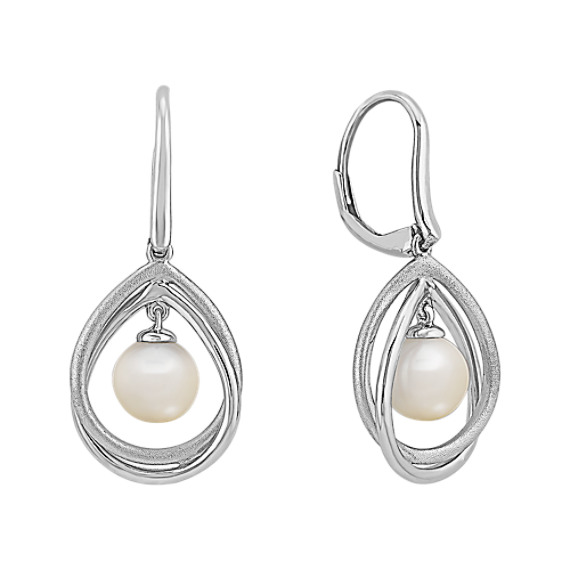 7.5mm Cultured Freshwater Pearl Earrings in Sterling Silver 7.5mm Cultured Freshwater Pearl Earrings in Sterling Silver