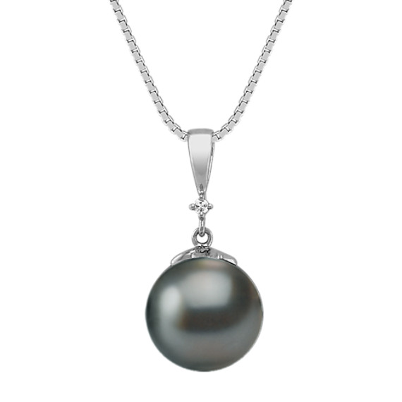 10mm Cultured Tahitian Pearl and Diamond Pendant (18") 10mm Cultured Tahitian Pearl and Diamond Pendant (18")