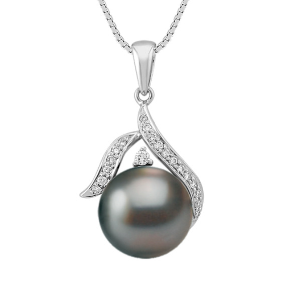 11mm Cultured Tahitian Pearl and Diamond Pendant (18") 11mm Cultured Tahitian Pearl and Diamond Pendant (18")