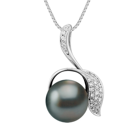 11mm Cultured Tahitian Pearl and Diamond Pendant (18") 11mm Cultured Tahitian Pearl and Diamond Pendant (18")