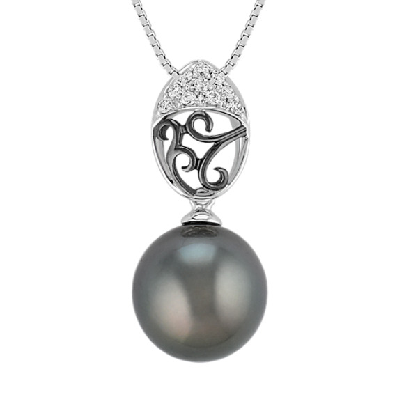 11mm Cultured Tahitian Pearl and Round Diamond Pendant (18") 11mm Cultured Tahitian Pearl and Round Diamond Pendant (18")