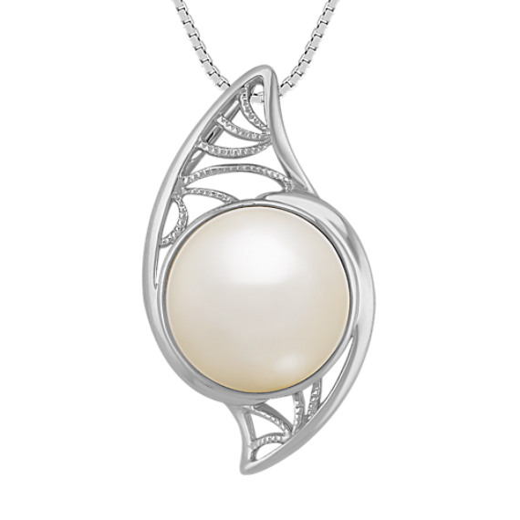 12mm Cultured Freshwater Pearl and Sterling Silver Earrings 12mm Cultured Freshwater Pearl and Sterling Silver Earrings