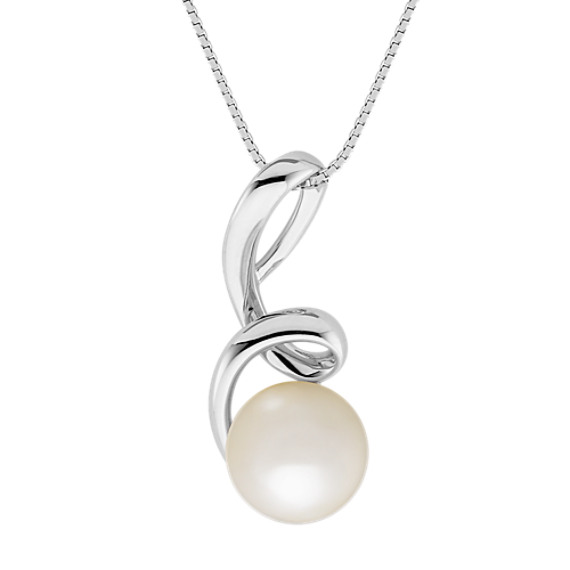 7mm Cultured Freshwater Pearl Pendant (18") 7mm Cultured Freshwater Pearl Pendant (18")