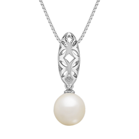 8.5mm Cultured Freshwater Pearl Pendant (18") 8.5mm Cultured Freshwater Pearl Pendant (18")