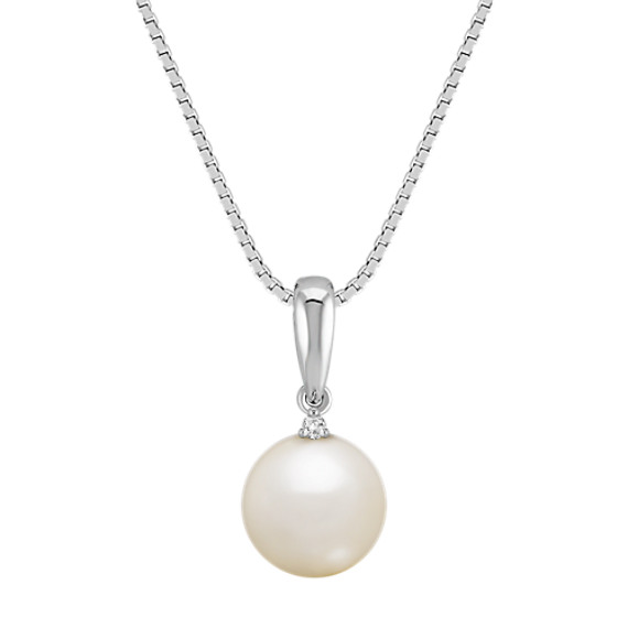 8mm Cultured Freshwater Pearl and Diamond Pendant (18") 8mm Cultured Freshwater Pearl and Diamond Pendant (18")