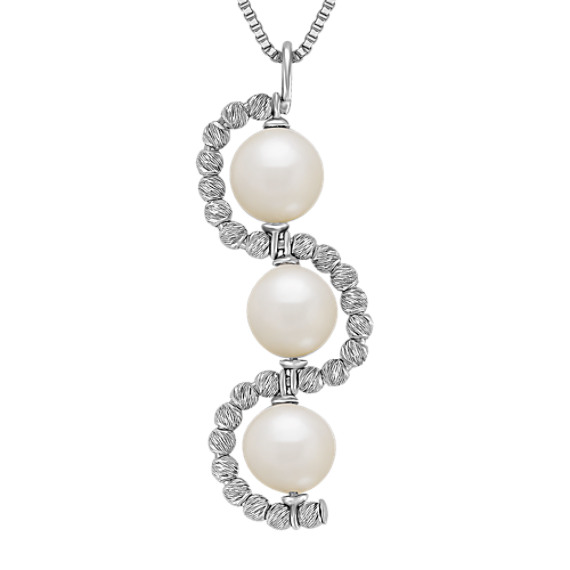 8mm Cultured Freshwater Pearl and Sterling Silver Pendant (18") 8mm Cultured Freshwater Pearl and Sterling Silver Pendant (18")