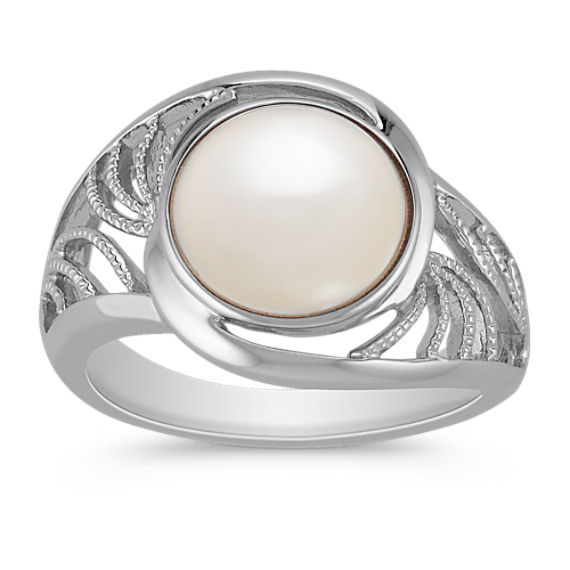 10mm Cultured Freshwater Pearl and Sterling Silver Ring 10mm Cultured Freshwater Pearl and Sterling Silver Ring