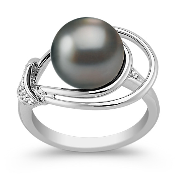 10mm Cultured Tahitian Pearl and Round Diamond Ring 10mm Cultured Tahitian Pearl and Round Diamond Ring