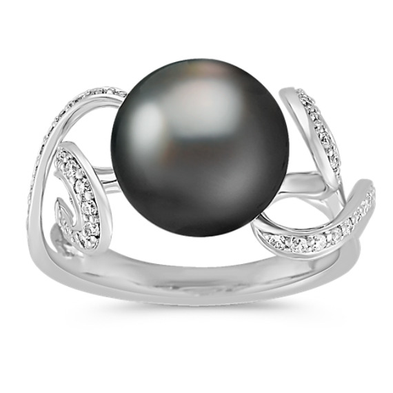 10mm Cultured Tahitian Pearl and Round Diamond Ring 10mm Cultured Tahitian Pearl and Round Diamond Ring