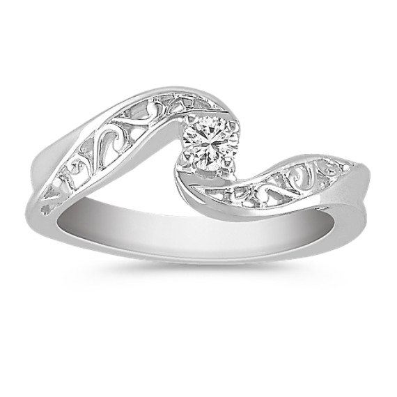 Round Diamond Ring in Sterling Silver Round Diamond Ring in Sterling Silver