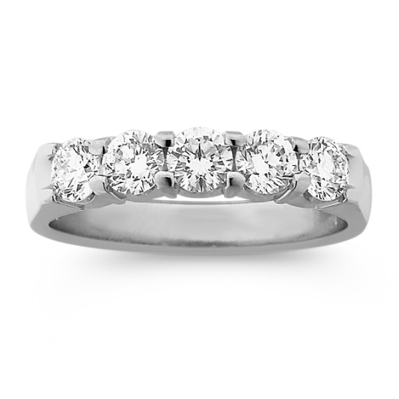 Round Diamond Wedding Band in Platinum Round Diamond Wedding Band in Platinum