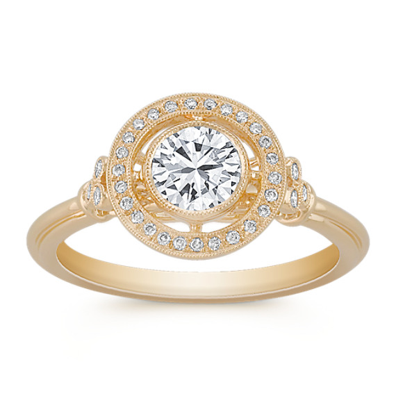 Round White Sapphire and Diamond Ring Round White Sapphire and Diamond Ring