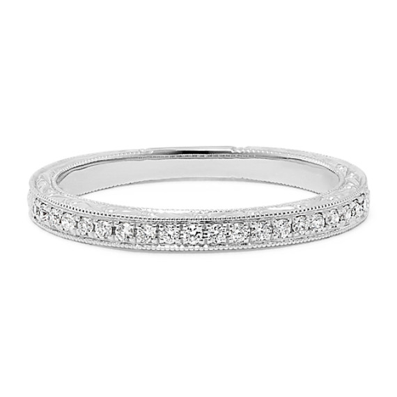 Vintage Diamond Platinum Wedding Band with Pavé Setting Vintage Diamond Platinum Wedding Band with Pavé Setting