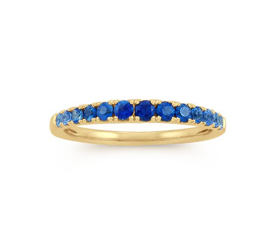 A multi-colored blue sapphire ring