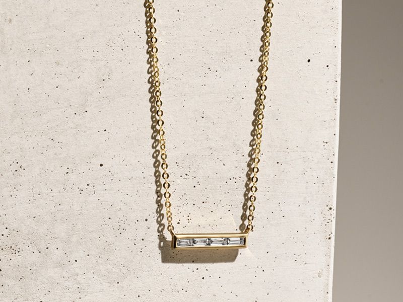 A collection of fashion pendants