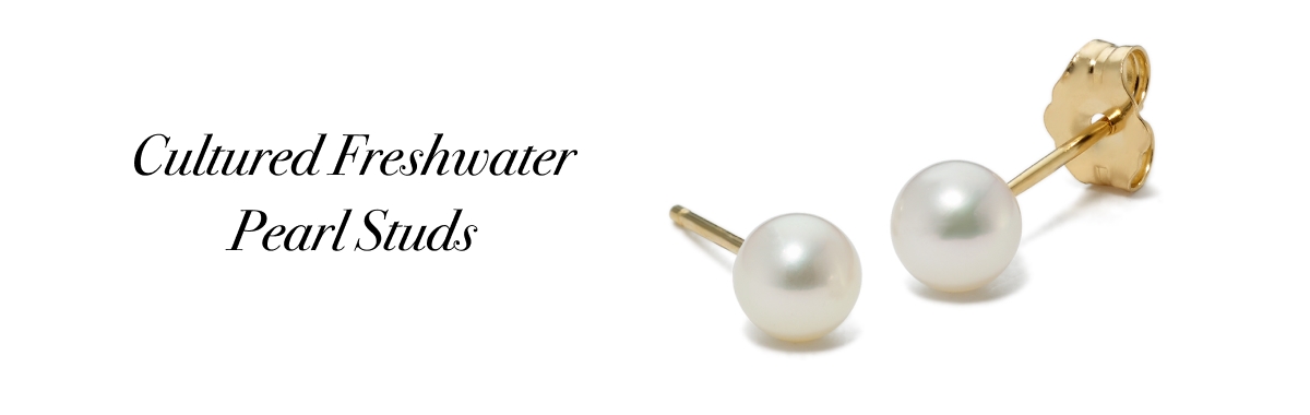 Cultured Freshwater Pearl Studs >
