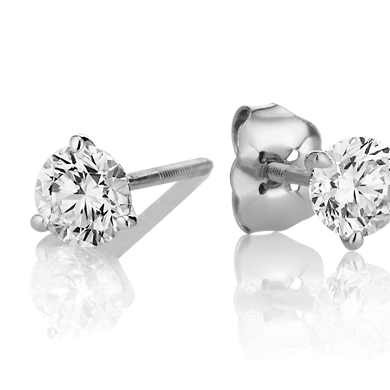 Oh-So-Classic Stud Earrings Design