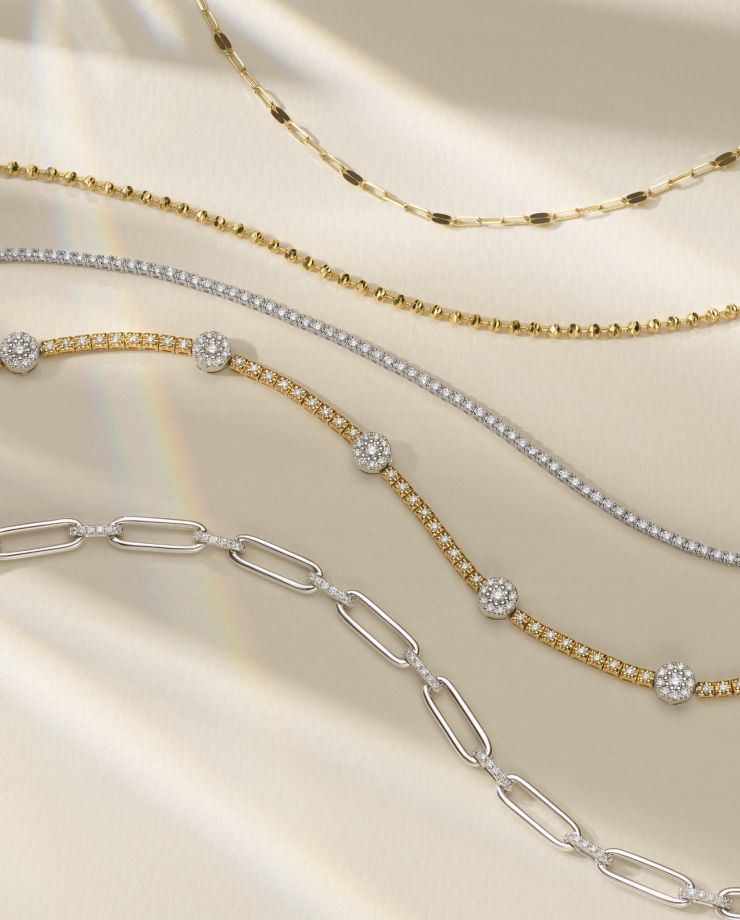 Five diamond fashion necklaces