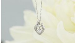 necklaces for mom for christmas