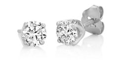 DIAMOND STUDS