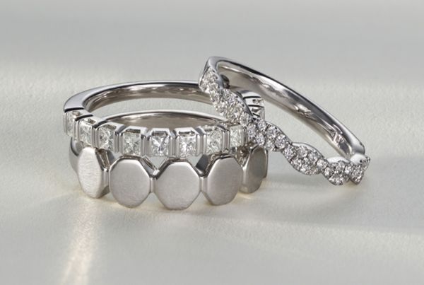 Mobile Image of a collection of stackable bands