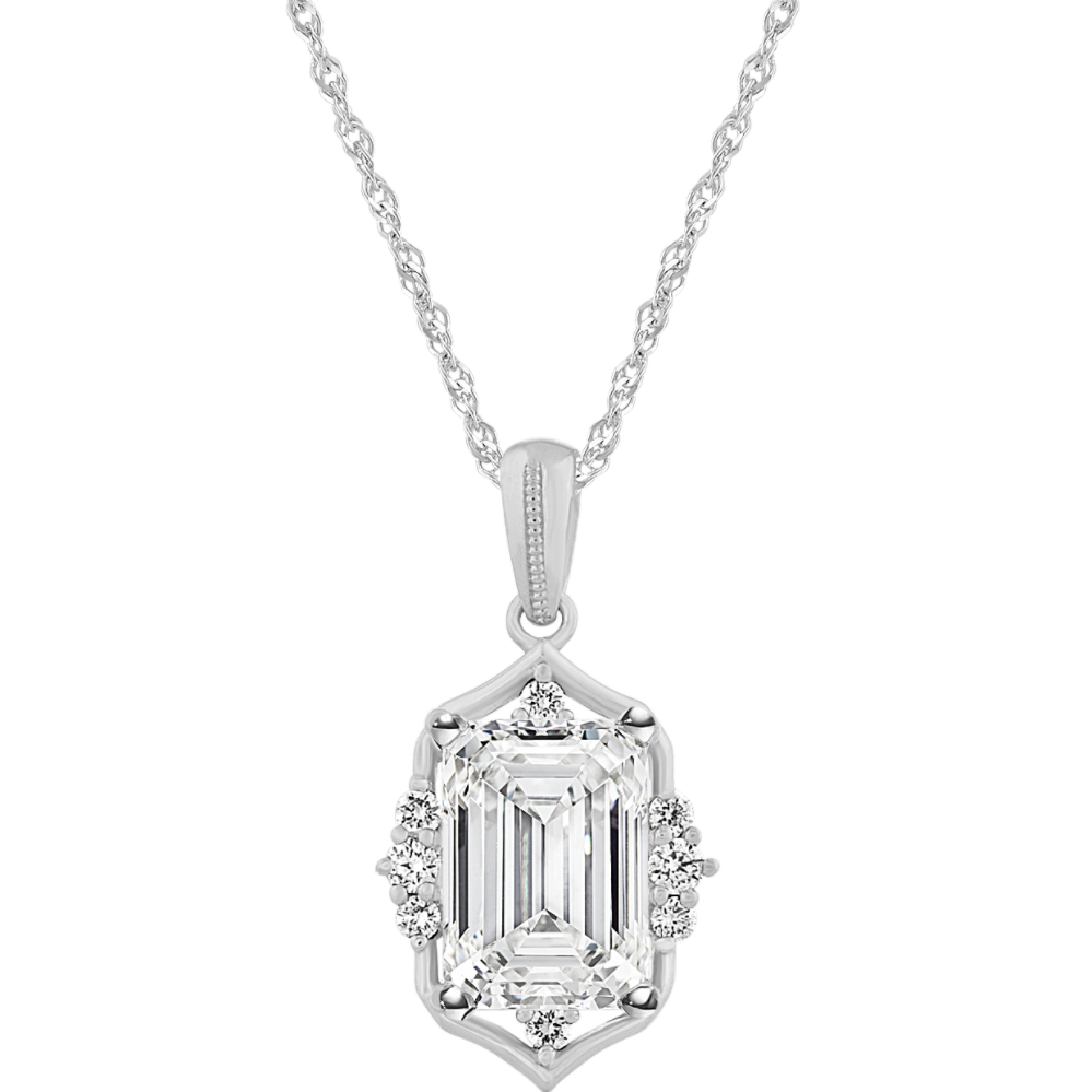 Diamond Pendant in 14K White Gold (22'')