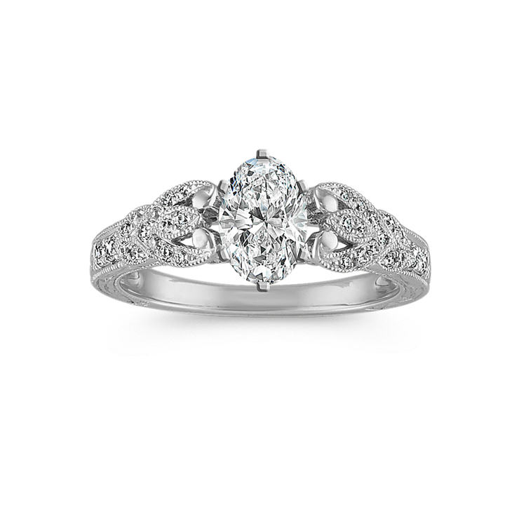 Danse Vintage Natural Diamond Engagement Ring in Platinum