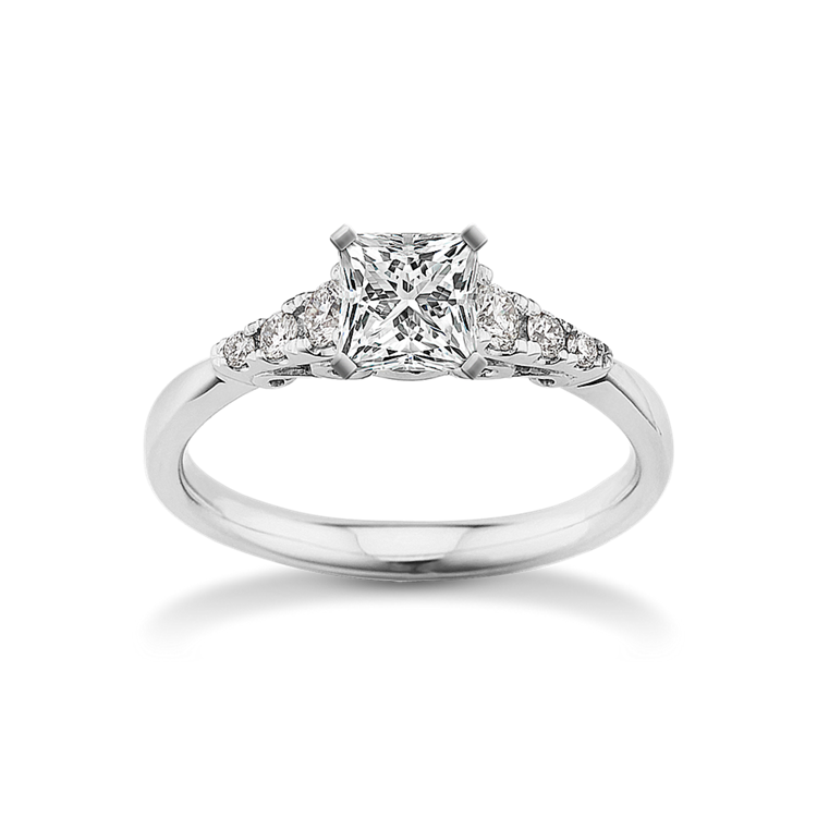 0.85 ct. Natural Diamond Engagement Ring in Platinum