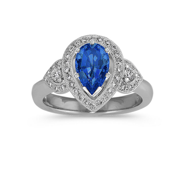 8.37 mm Traditional Natural Sapphire Engagement Ring in Platinum