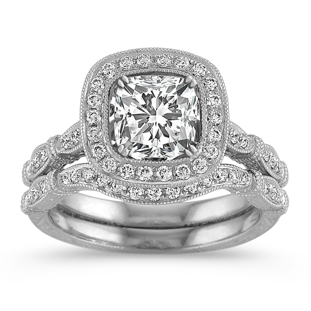 Halo Vintage Diamond Engraved Wedding Set with Pave Setting