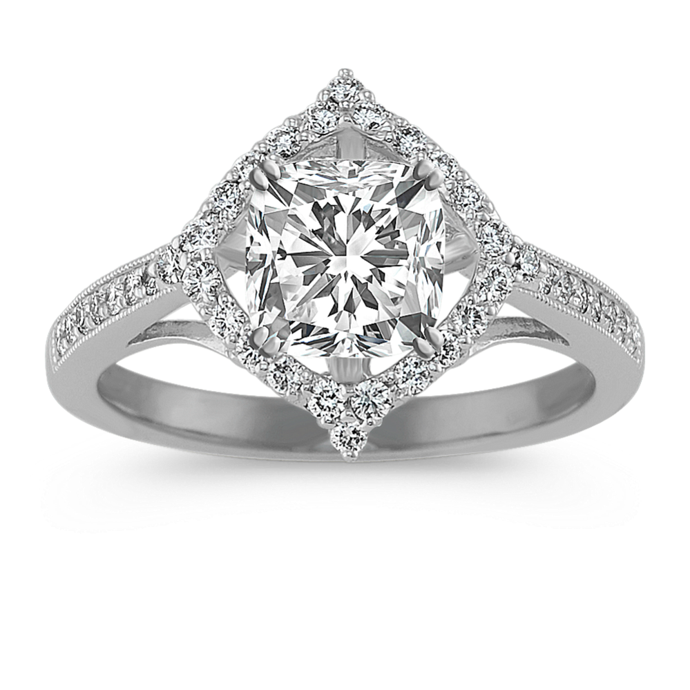Round Diamond Halo Ring in 14k White Gold