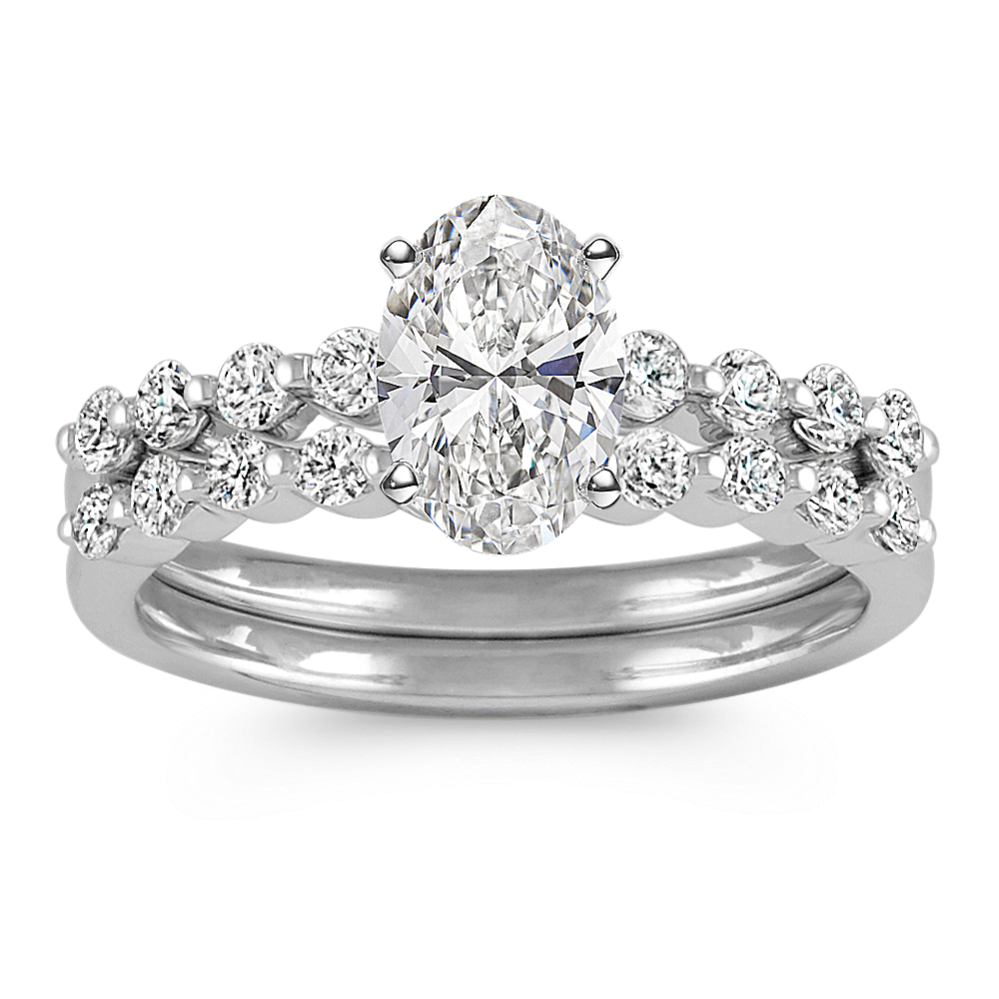 Classic Round Diamond Wedding Set