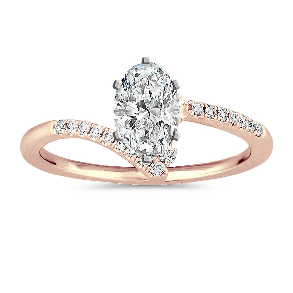 Rose shaped ring with diamond center cheap