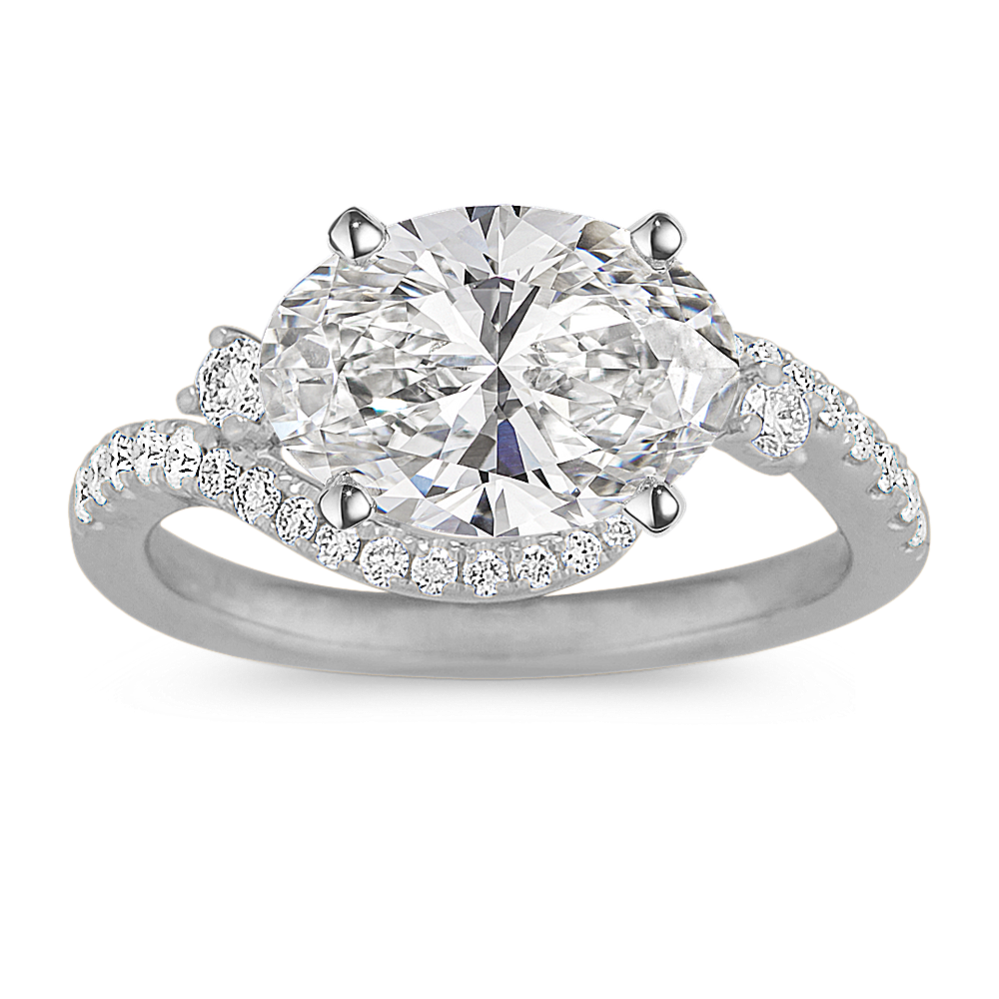 Diamond Ring in 14k White Gold