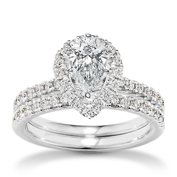 Vista Pear-Shaped Halo Wedding Set