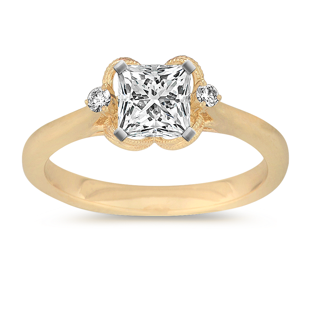 Diamond Engagement Ring in 14k Yellow Gold