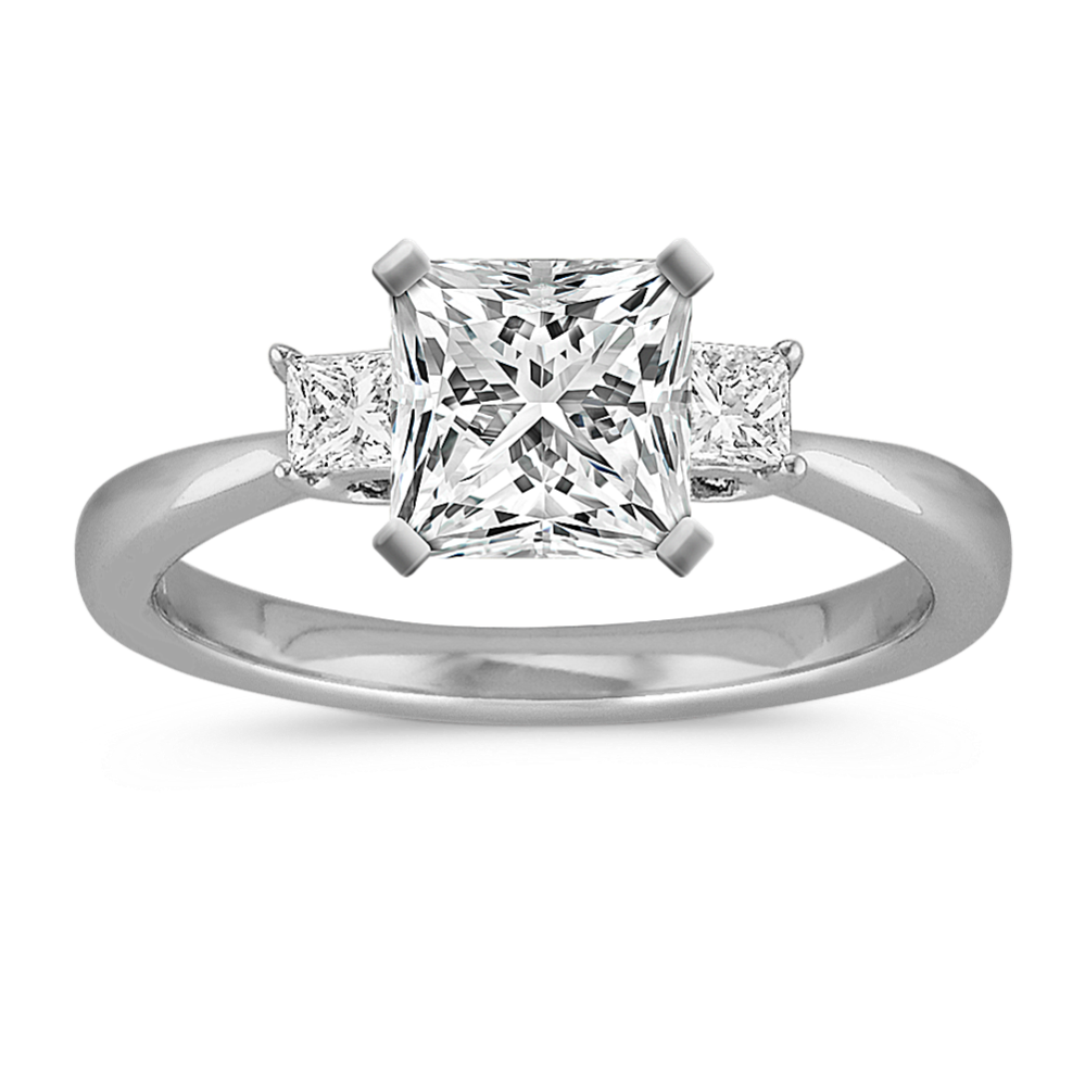 Linz Engagement Ring (0.15 tcw Diamond Accents)