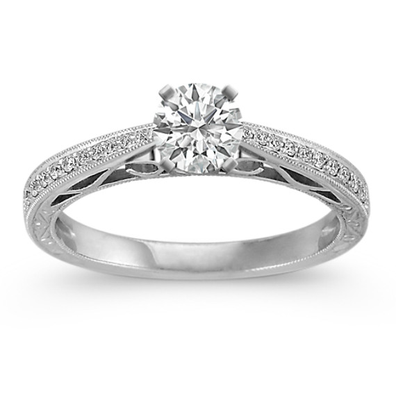 Classic Vintage Diamond Engagement Ring with Brilliant Round Diamond