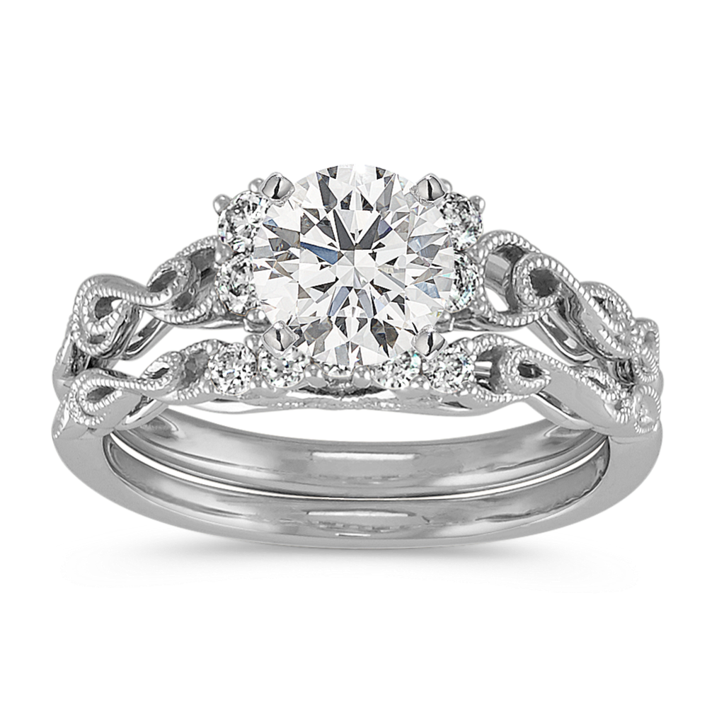 Vintage Round Diamond Wedding Set with Milgrain Detailing