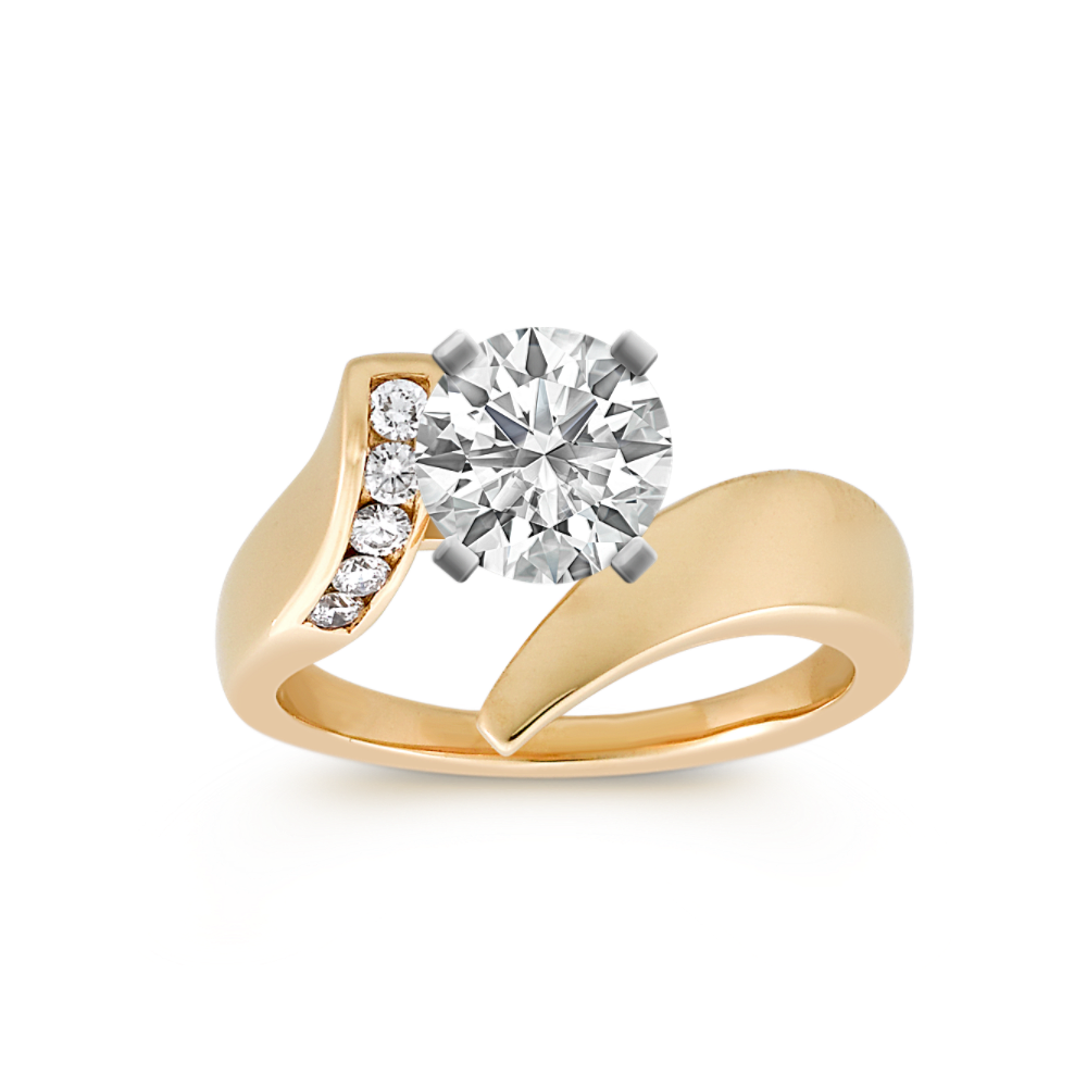 Round Natural Diamond Ring in 14k Yellow Gold