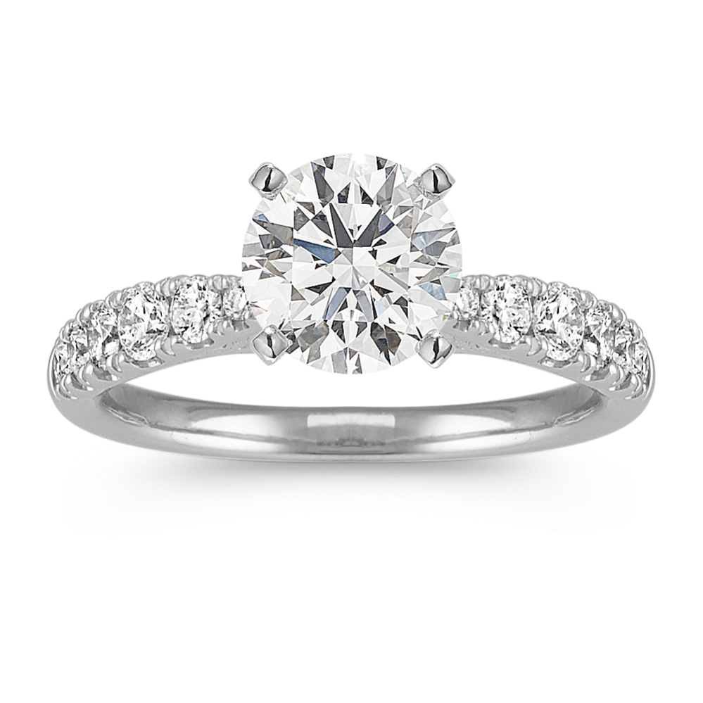 Classic Vintage Diamond Engagement Ring in Platinum