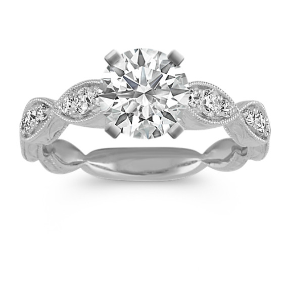 Vintage Diamond Engagement Ring in 14k White Gold