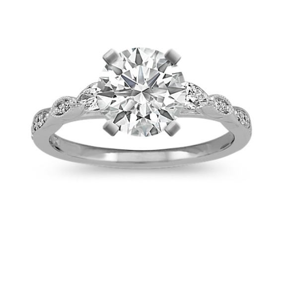 Vintage Diamond Engagement Ring in 14k White Gold