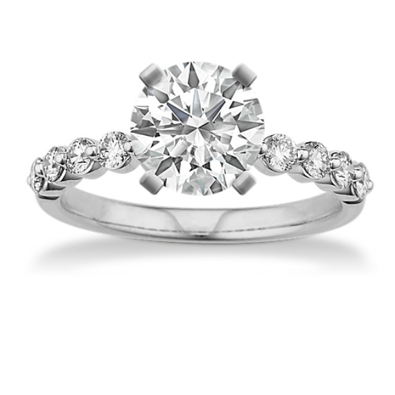 Round Diamond Engagement Ring in 14k White Gold with Brilliant Round Diamond